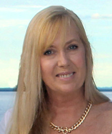 Donna Osborne, real estate agent for Overseas Pacific Realty in Flamingo, Guanacaste, Costa Rica.